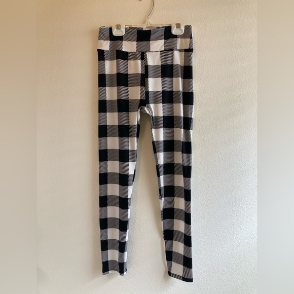 LuLaRoe Pants - LuLaRoe Black and White Buffalo Plaid Leggings